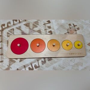 Lovevery Circle of Friends Puzzle